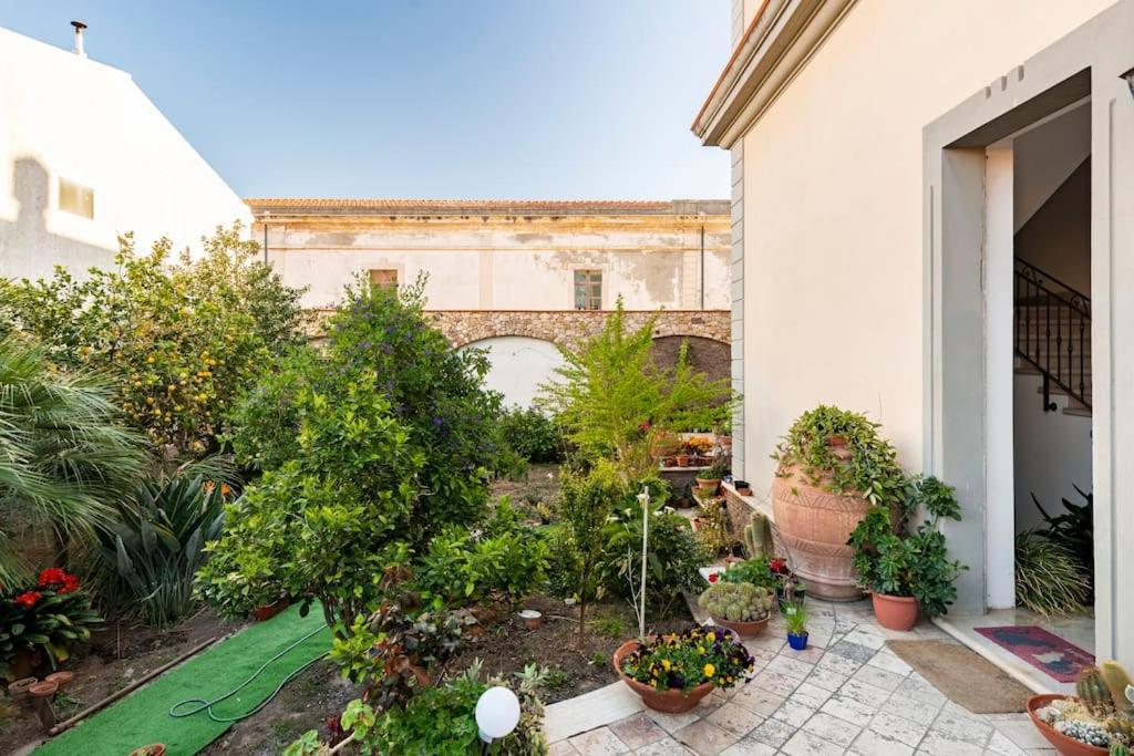 A Casa Di Gi Bed & Breakfast Porto Torres Ngoại thất bức ảnh